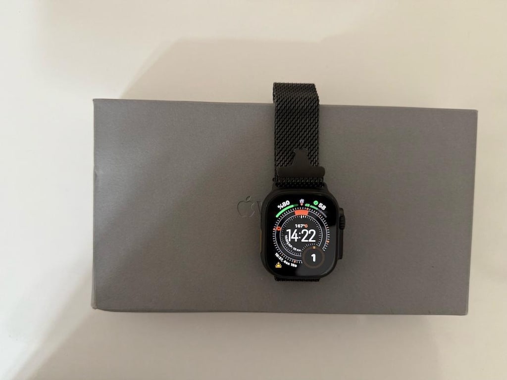 Apple Watch Ultra 2 - 3