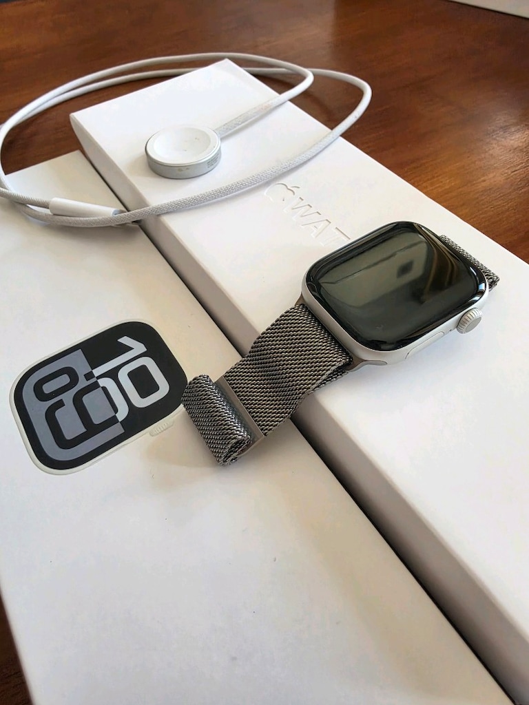 Apple Watch 10 42mm 2027 Garantili