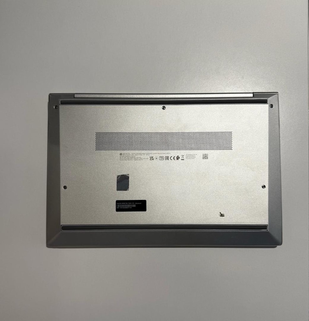 HP Elitebook 830 G8 - 6