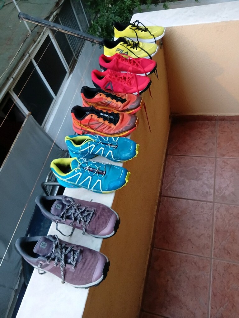 salamon mavi 42 turuncu 42 gulkurusu 42 reebok kırmızı 41 fifa sarı 42 - 5