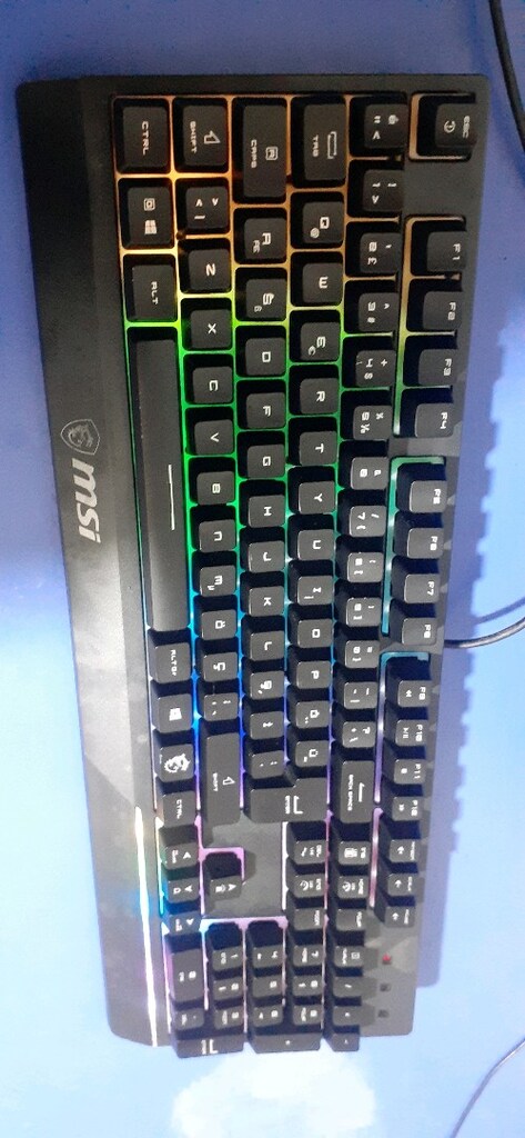 MSİ VİGOR GK30 GAMİNG RGB KLAVYE - 5