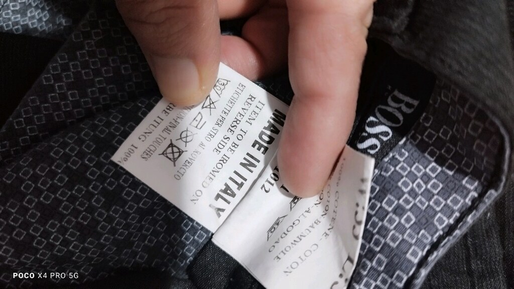 #Hugo Boss  çok pahalı ve ünlü markadan bermuda şort pantolon.. - 3