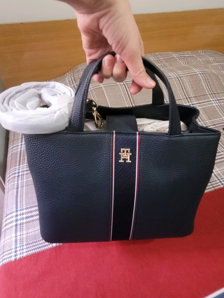 Tommy Hilfiger Kadın Çantası