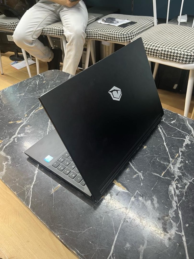 Monster i7-11.nesil Gaming tertemiz laptop - 8