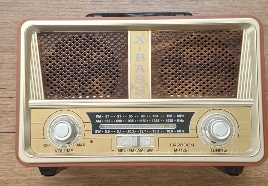 CARBOON M-112BT Nostaljik Bluetooth Radyo – Kutulu, Kumandalı, Hiç Kul - 2