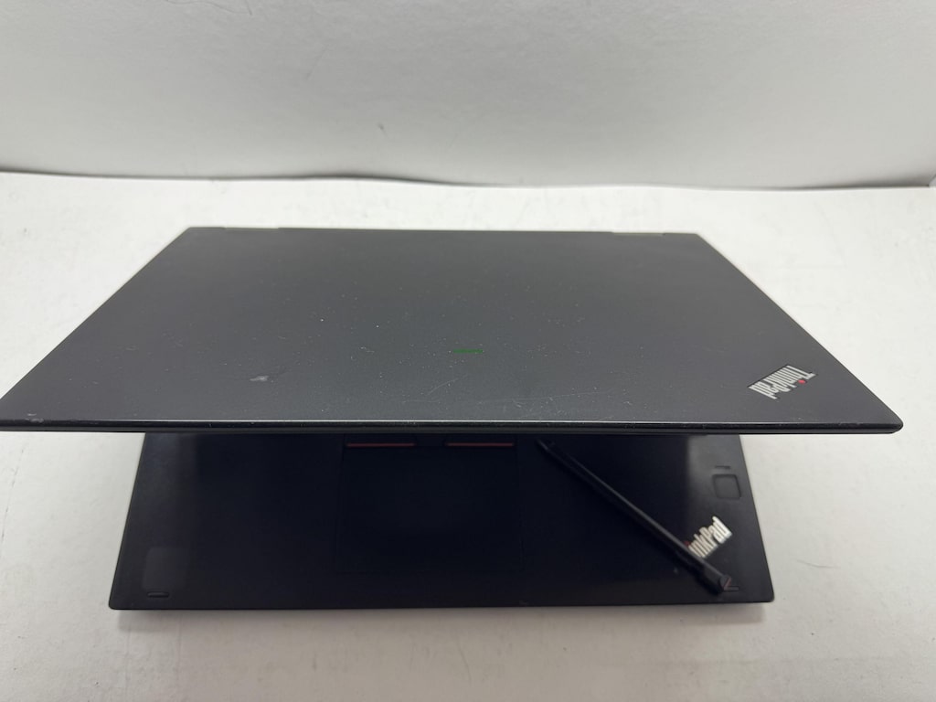 THİNKPAD YOGA 370 - İ5 7. NESİL 8 GB RAM 256 M2SSD DOKUNMATİK - 9