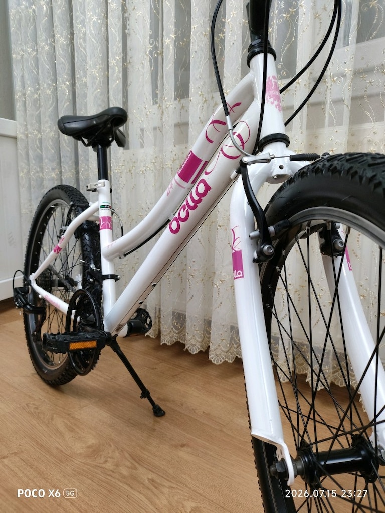 Sıfırdan farksız, hatasız 24" Bianchi Bella vitesli bisiklet (kaçmaz) - 6