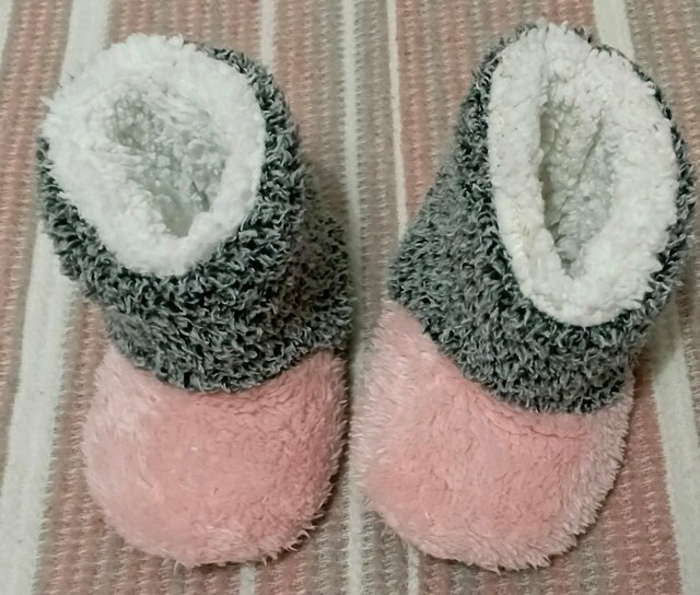 Çok Renkli Kız Bebek Bot Panduf