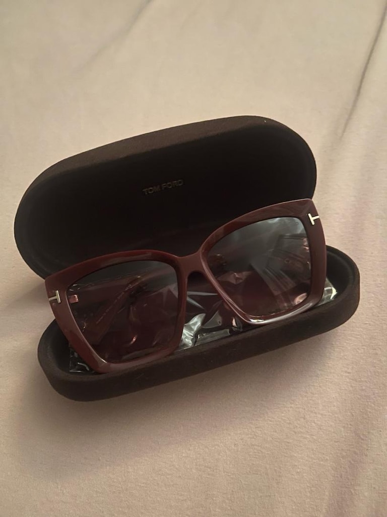 TOM FORD GÜNEŞ GÖZLÜĞÜ
