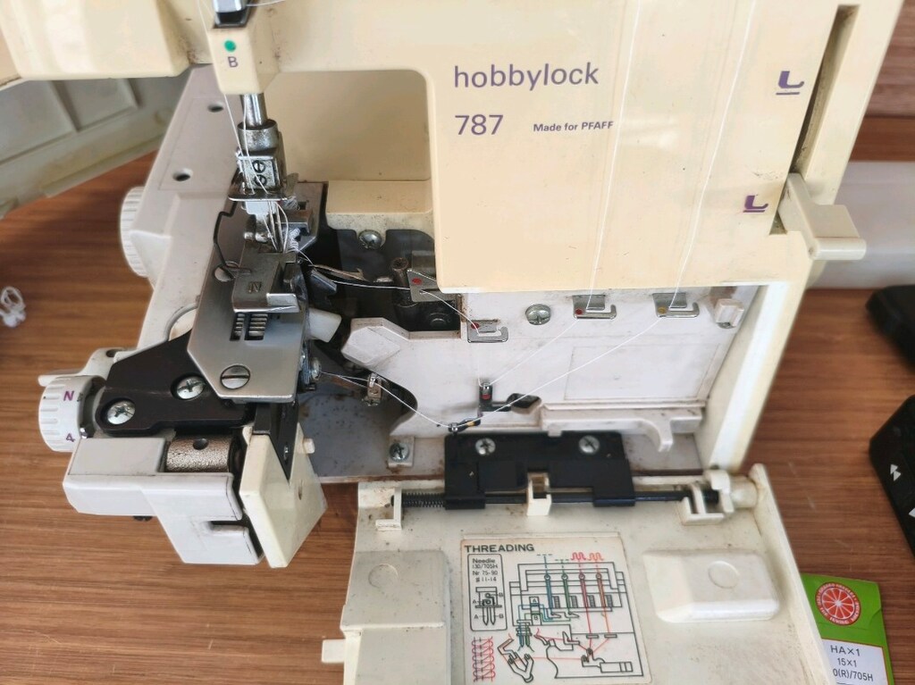 PFAFF calanda hobbylock 4 iplik overlok makinesi - 3