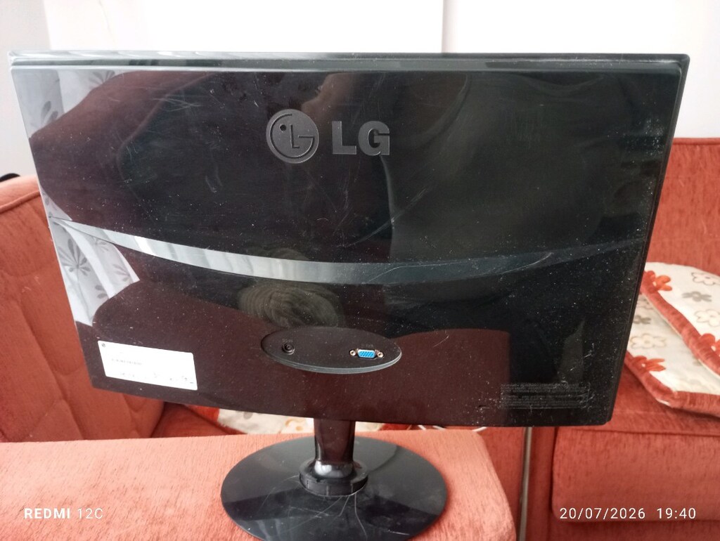 lg 22 inş ince led monitör - 3