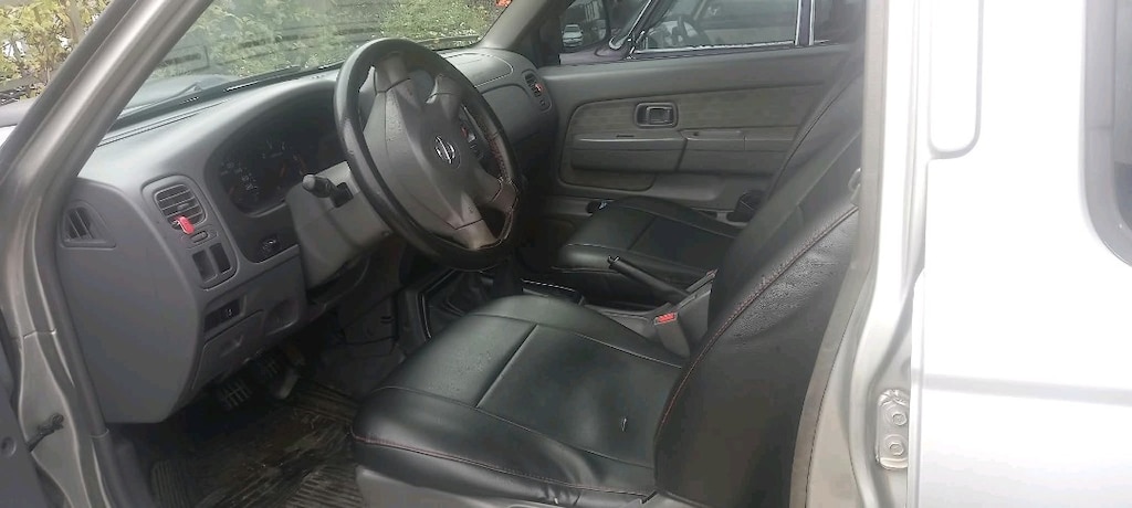 Nissan skystar 4x4 2011 - 7
