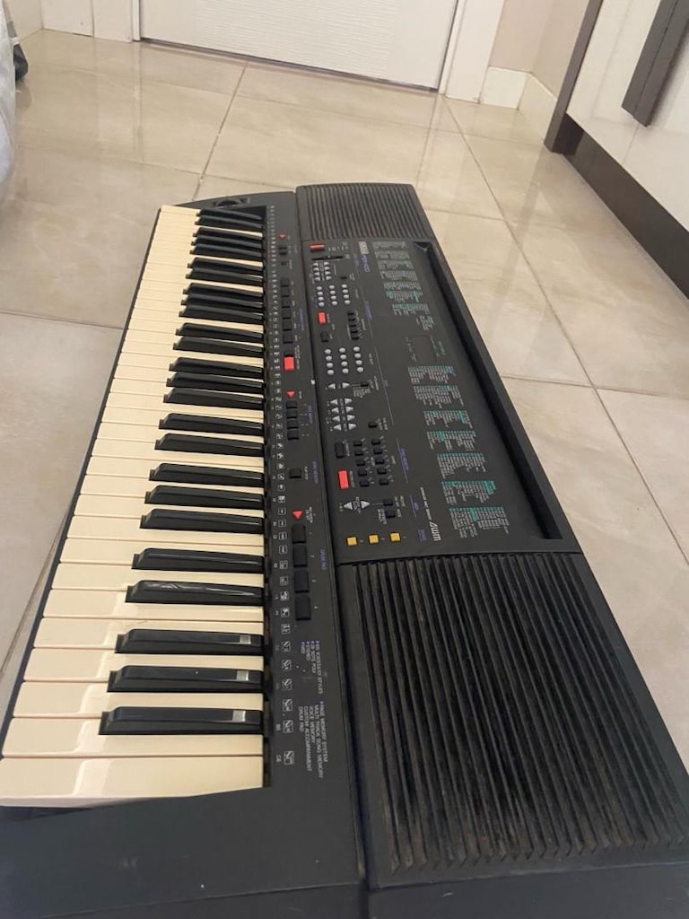 YAMAHA PSR400 PROFESYONEL ORG - 3