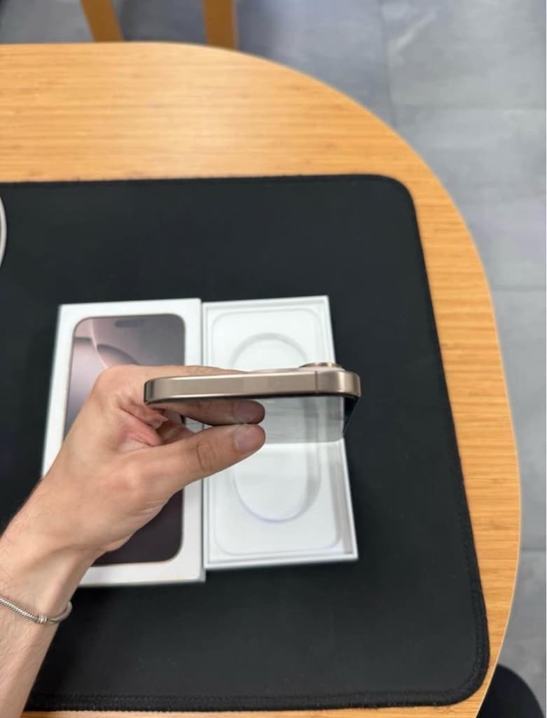 İphone 16 Pro Max 256 Gb Çöl Titanium Temiz - 4