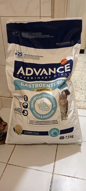 Advance Gastroenteric Sensitive Kedi Maması --- 7,5 Kg