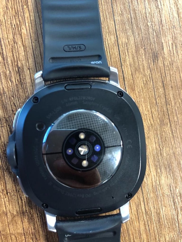 Samsung Galaxy Classic Watch 8 - 8