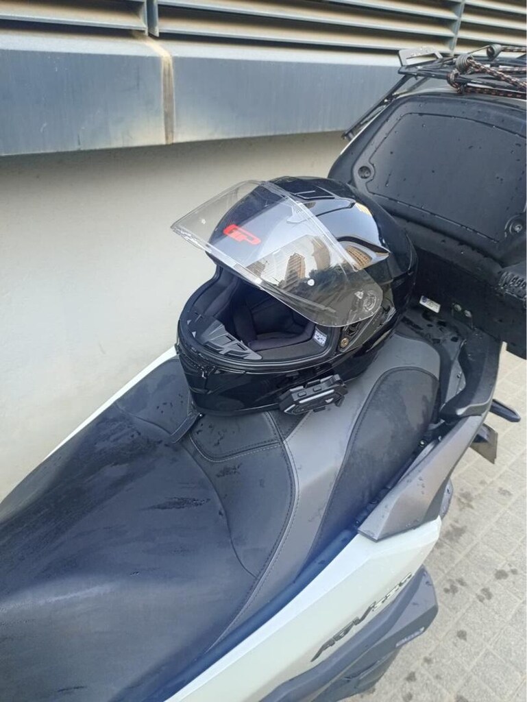 Honda ADV350 - 12