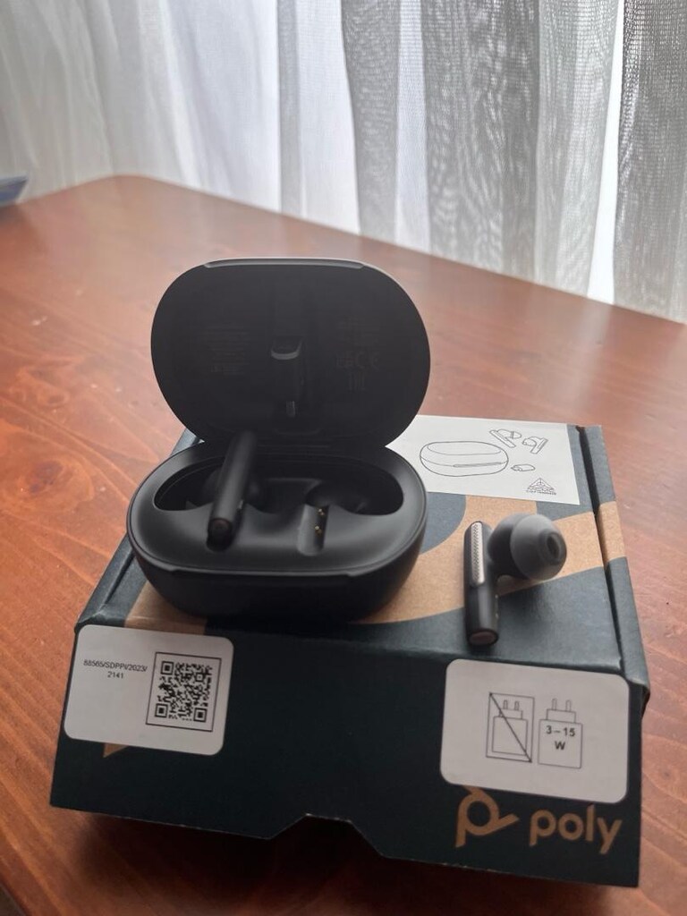 Poly voyager free 60+ uc kablosuz kulaklık - 2