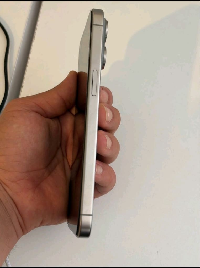 iPhone 15 pro Max Türkiye!! - 3