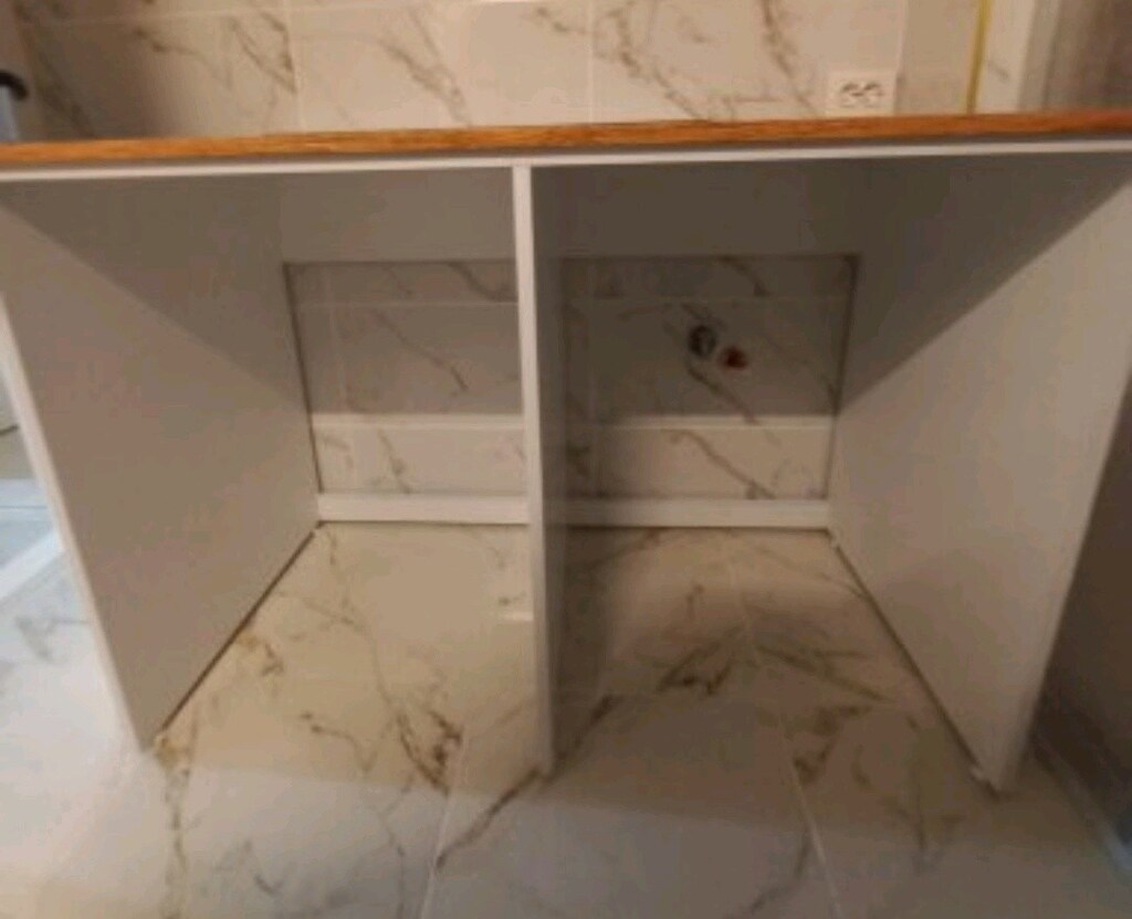Banyo Dolabı - 2
