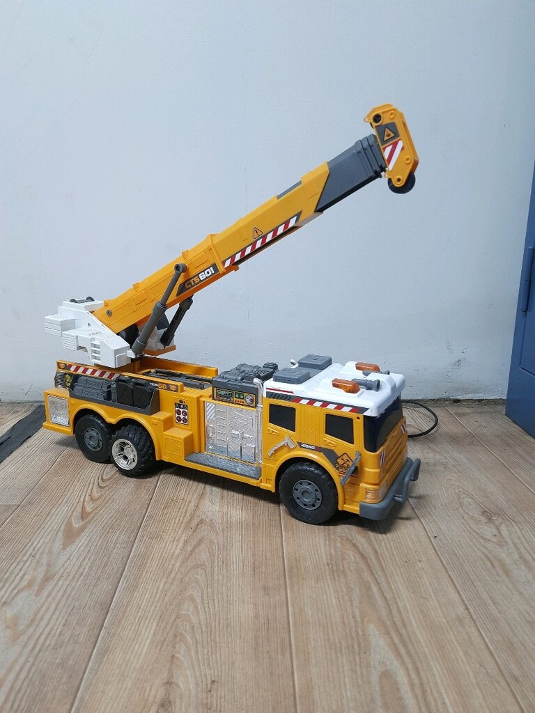 Uzaktan Kumandalı Mega Vinç - 9