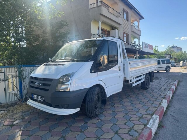 FORD TRANSİT 2013 6 vites uzun şase 190 binde