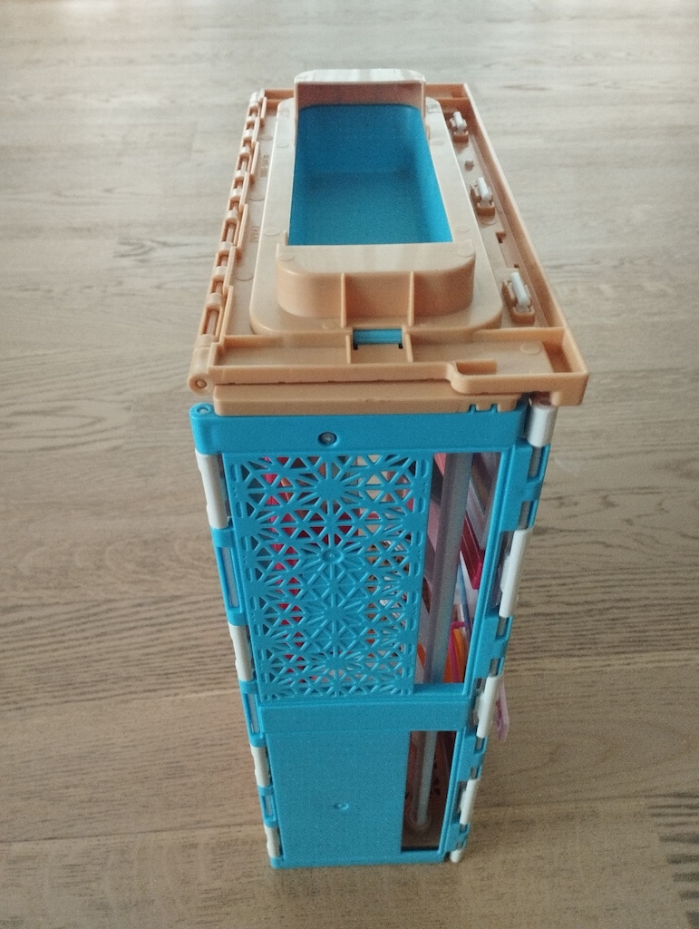 Barbie’nin portatif evi + Evcil hayvanı - 10