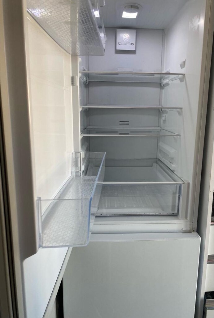 Arçelik Buzdolabı 260364 MI/MB - 2