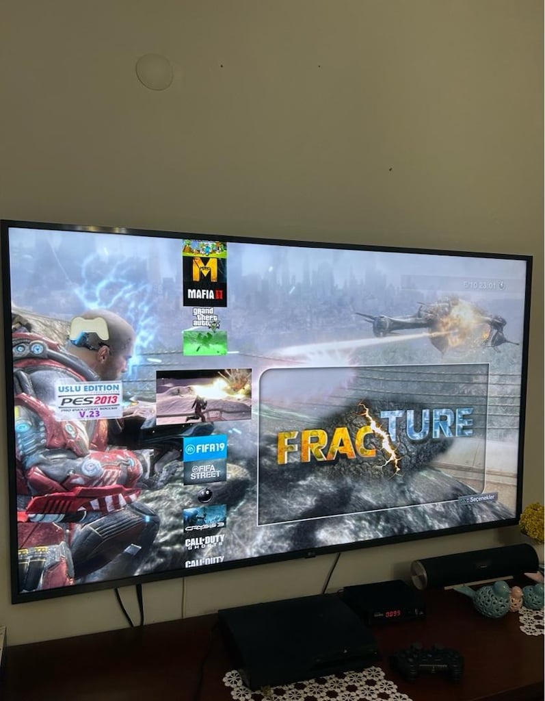 PS3 iki kol ve içinde güncel oyunlar yüklü - 10