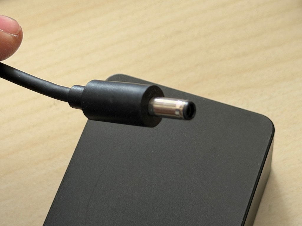 Microsoft Surface Pro 3 ve Surface Pro 4 Docking Station Adaptör - 3