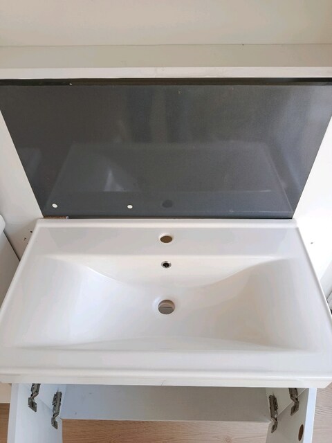 80LIK DUVARA ASMALI MDF BANYO DOLABI