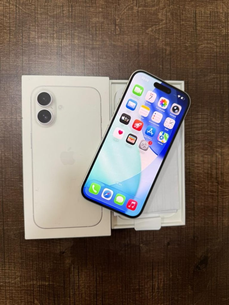 İPHONE 16 BEYAZ 128 GB - 13