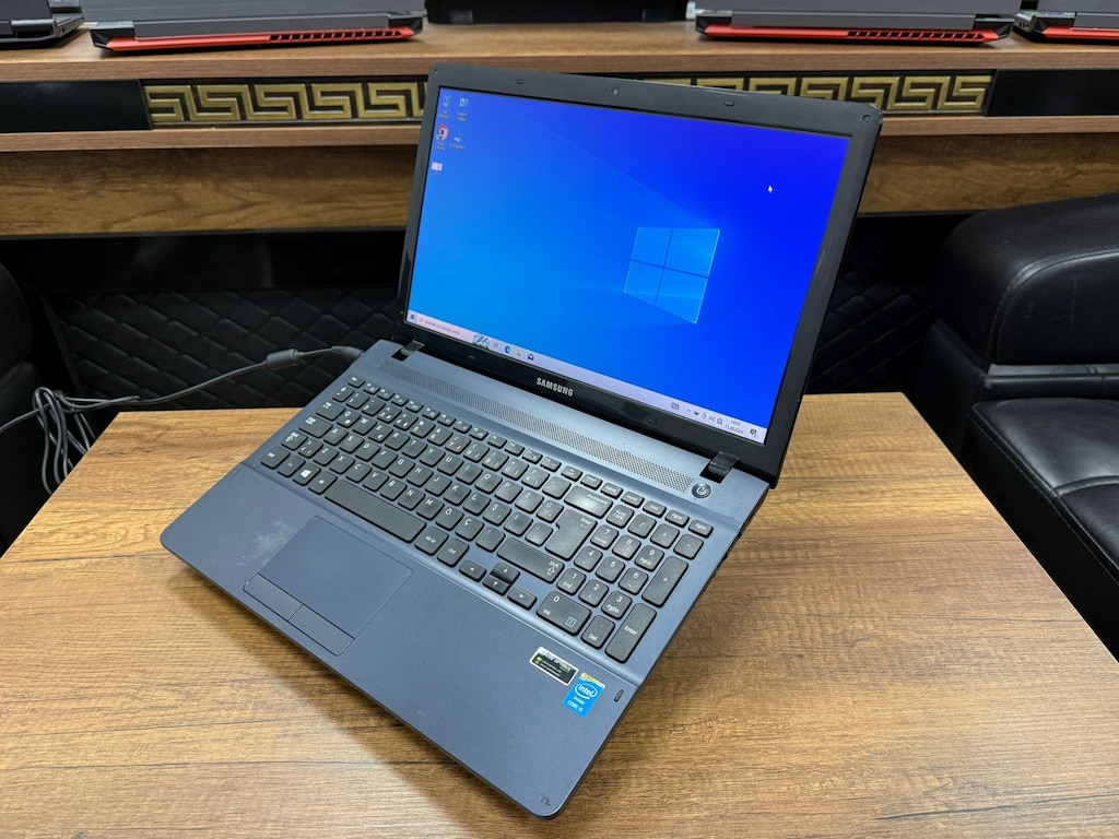 Samsung NP350E7C-S01TR İ5-3230M 8GB 128GB HD4000 17.3" Notebook - 3