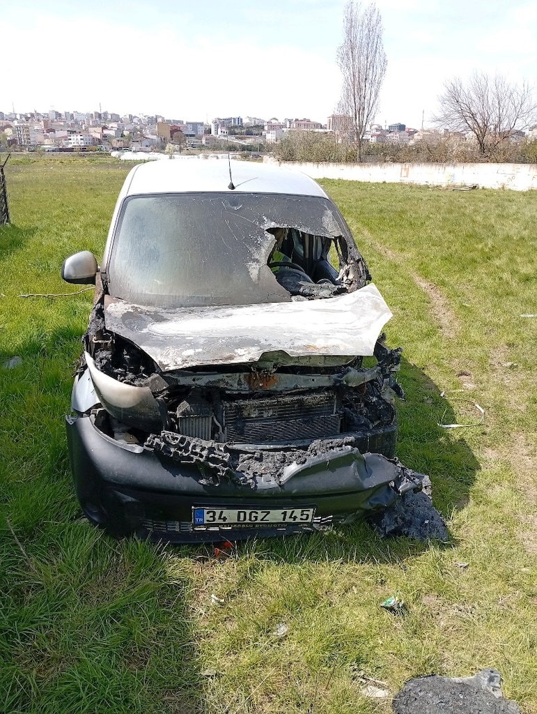 Kangoo 4 yanık - 3