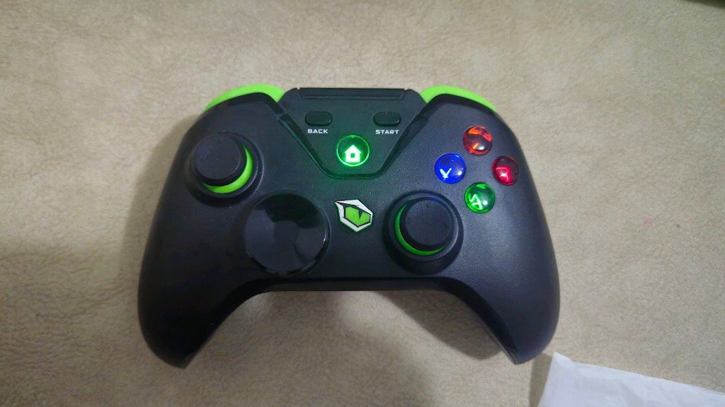 Monster pusat clutch gamepad - 2