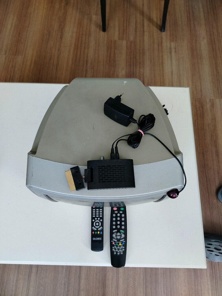 Seg marka 37 ekran tüplü renkli televizyon ve uydu alıcısı - 3