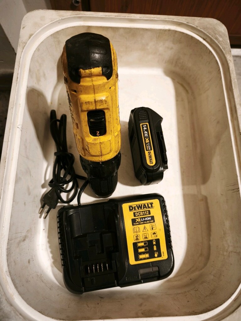 ORİJİNAL DEWALT 14 .4VOLT TEK BATARYALI ŞARJLI MATKAP - 2
