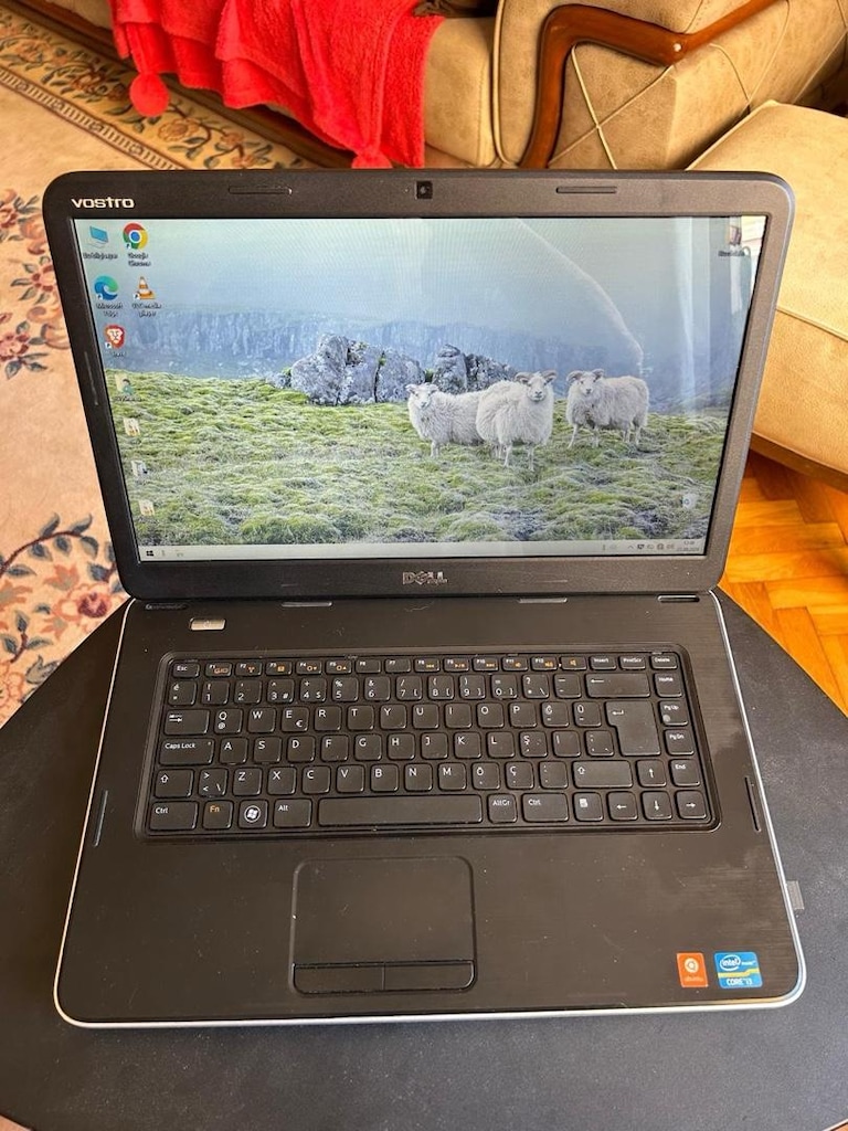 Dell Vostro 2520 i3 6 GB RAM – Windows 10 - 2