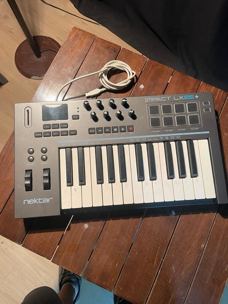 Nektar impact midi klavye - 3