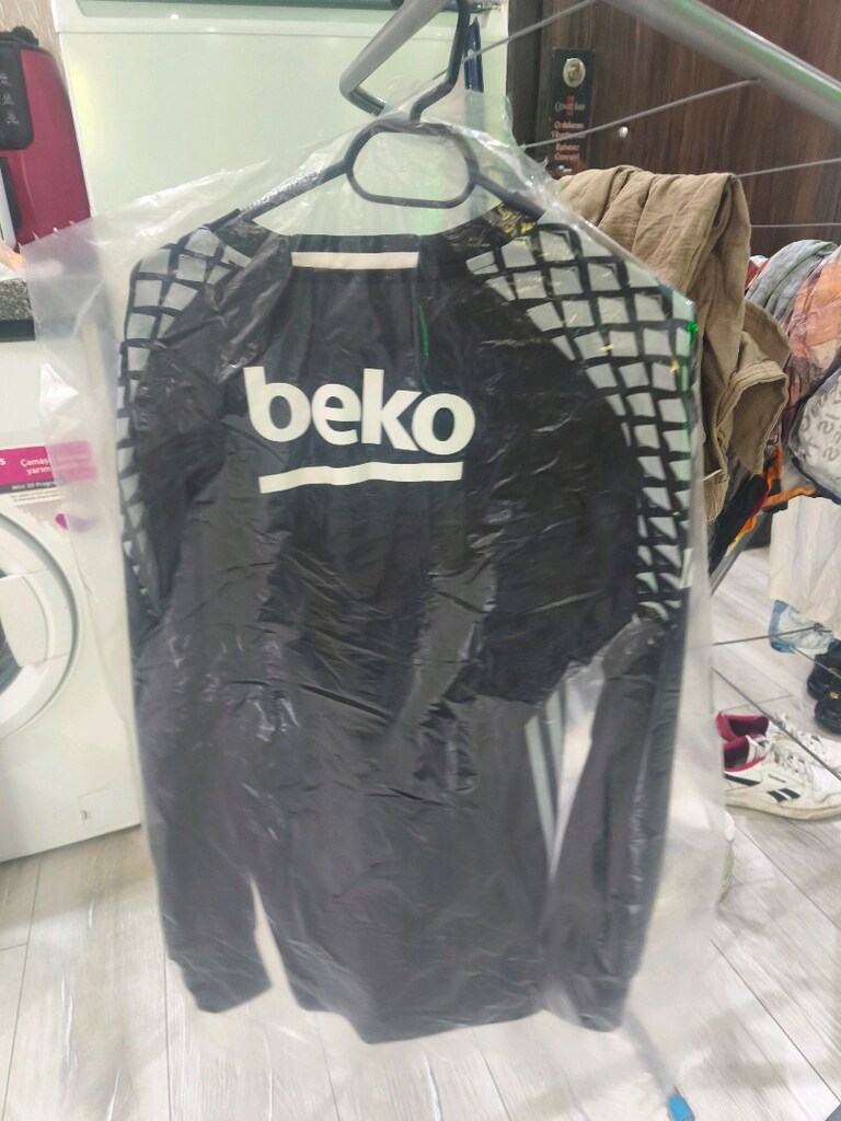 BEŞİKTAŞ ŞAMPİYONLUK KALECİ FORMA - 2