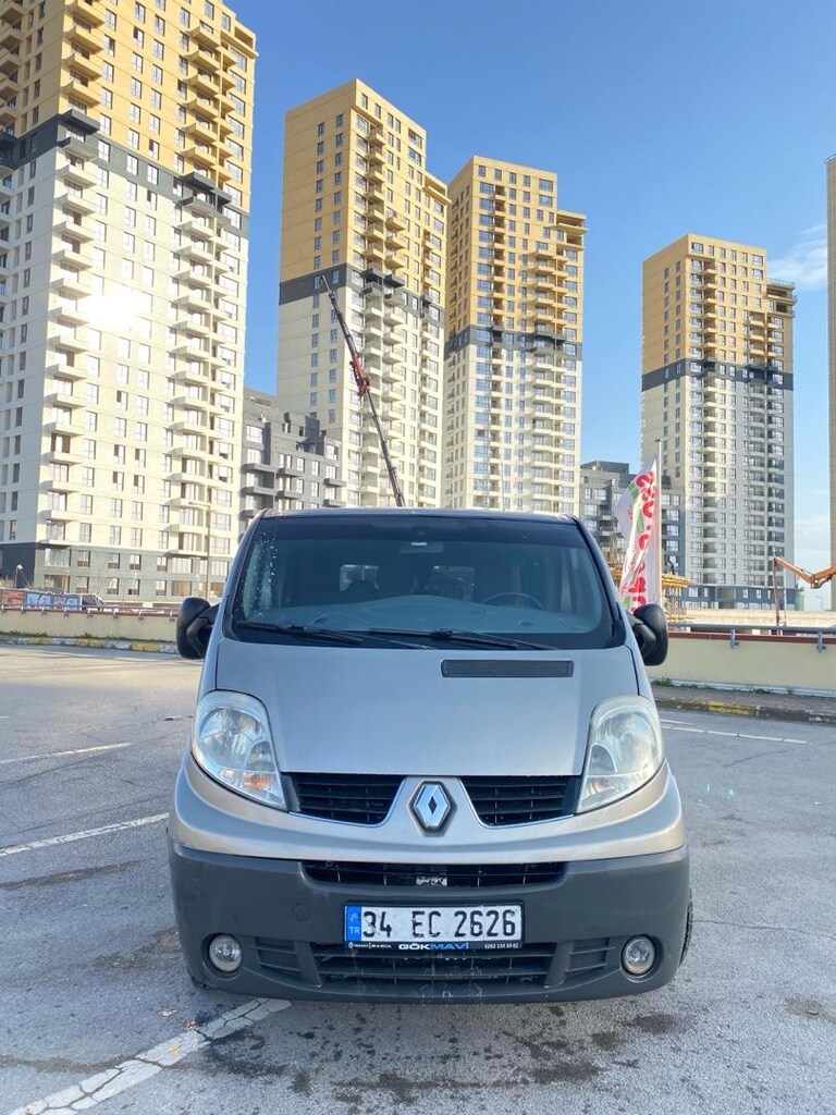 RENAULT TRAFIC 2.0 DCI - 6