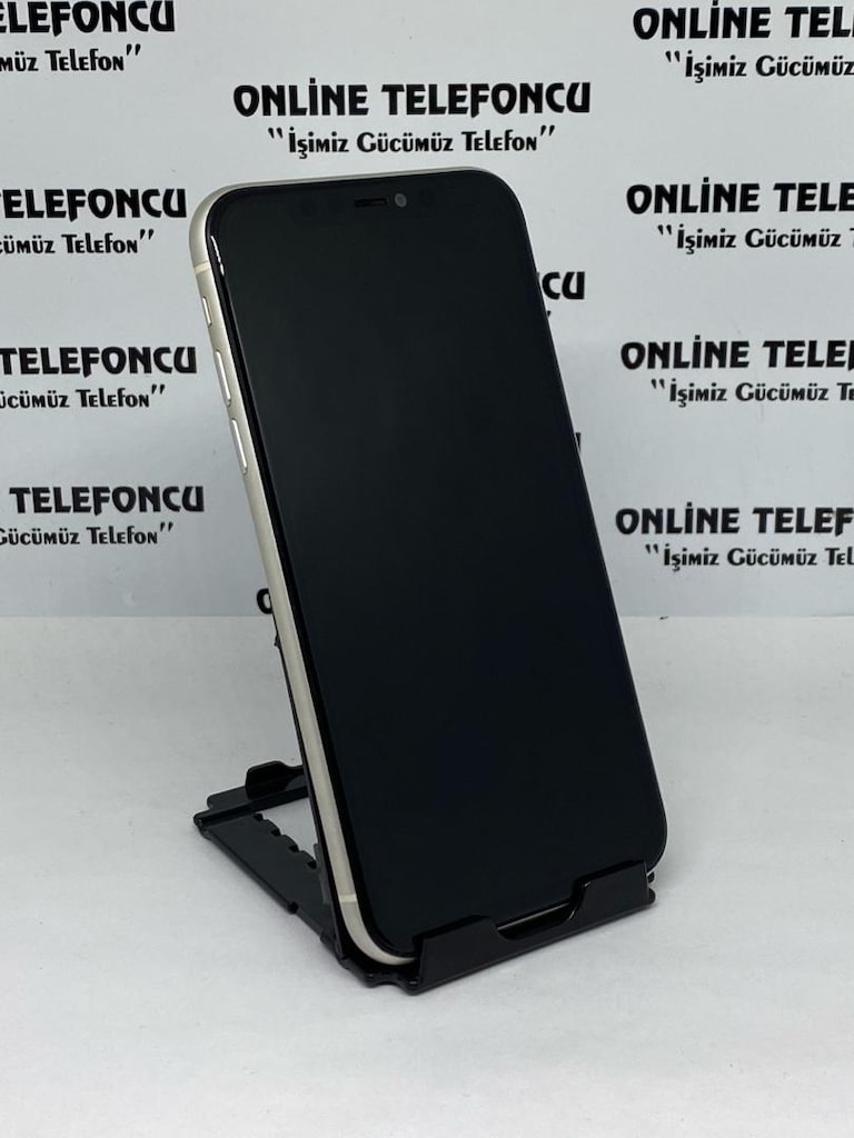 İphone 11 64 GB Pil %76 - 2