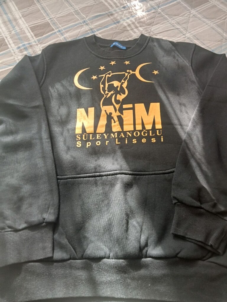 Naim Süleymanoğlu spor lisesi