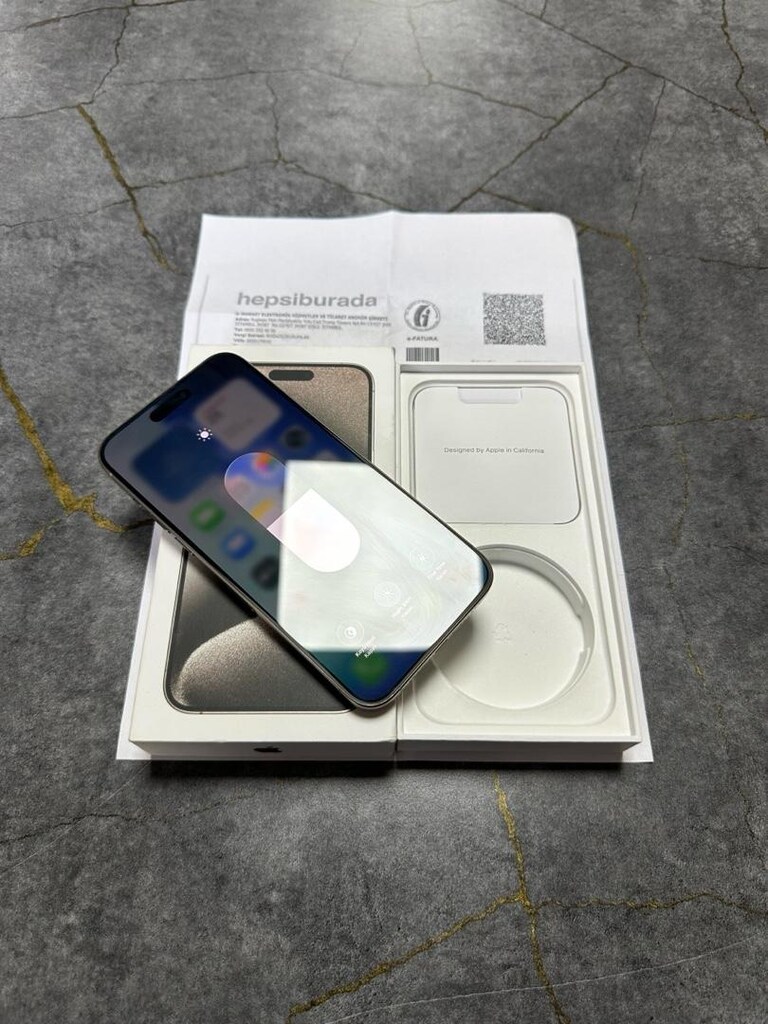 iPhone 15 pro max naturel titanyum kutulu faturalı hatasız çiziksiz - 10