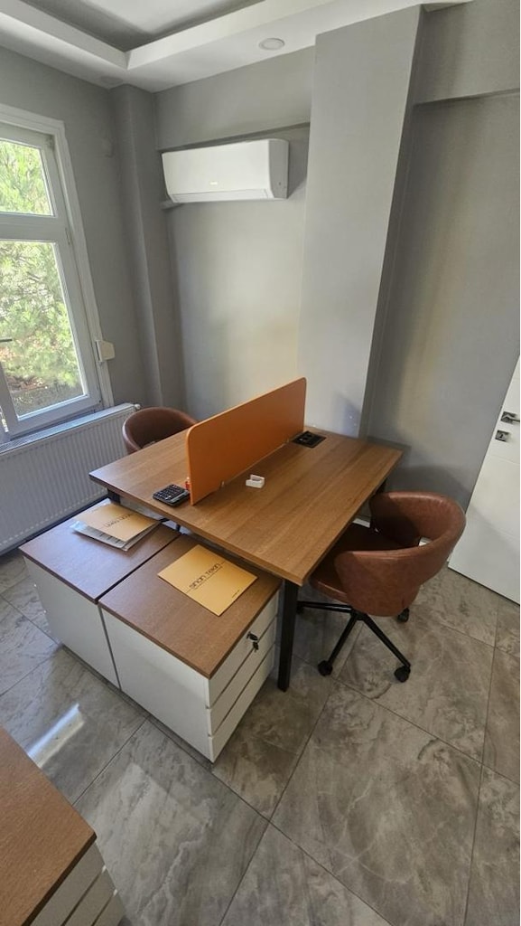 HİÇ KULLANILMAMIŞ TASARIM OFİS MOBİLYALARI - 2