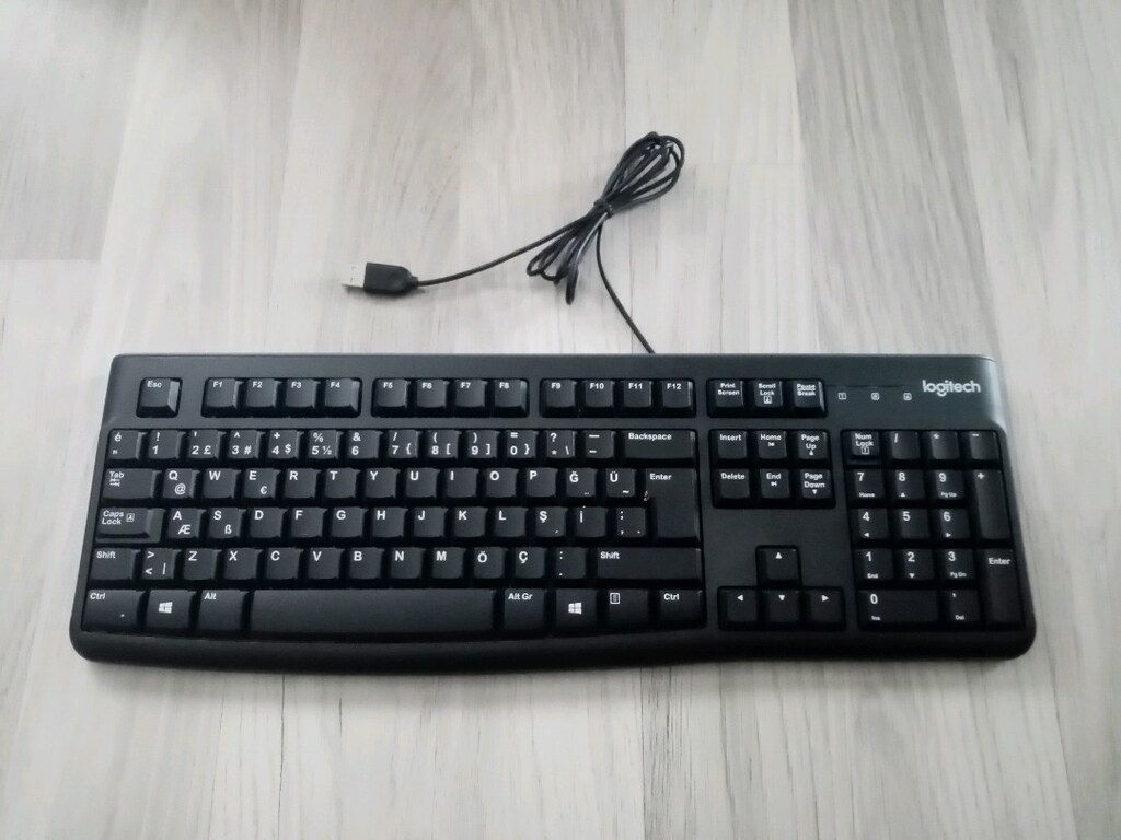Sıfır Logitech K120 Q klavye - 7