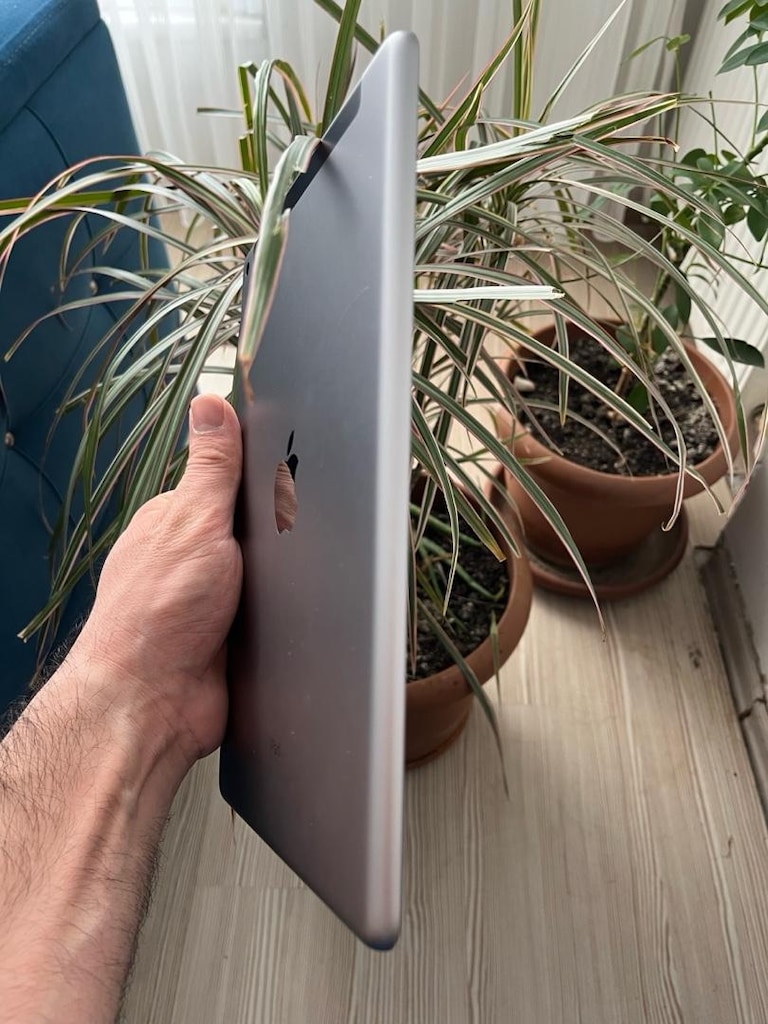 İPad 6. NESİL 32 GB Sım Kartlı Model - 6