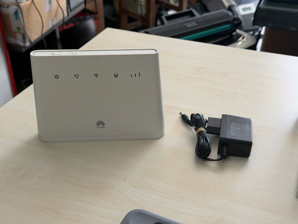 Huawei B310s-22 4G LTE 150Mbps Mobil Modem - 4