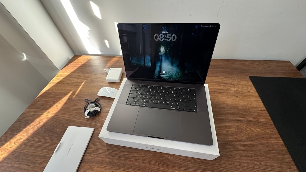 MacBook Pro - 16 inç - M4 Pro - 48 GB RAM - Kaskolu ve Garantili - 3