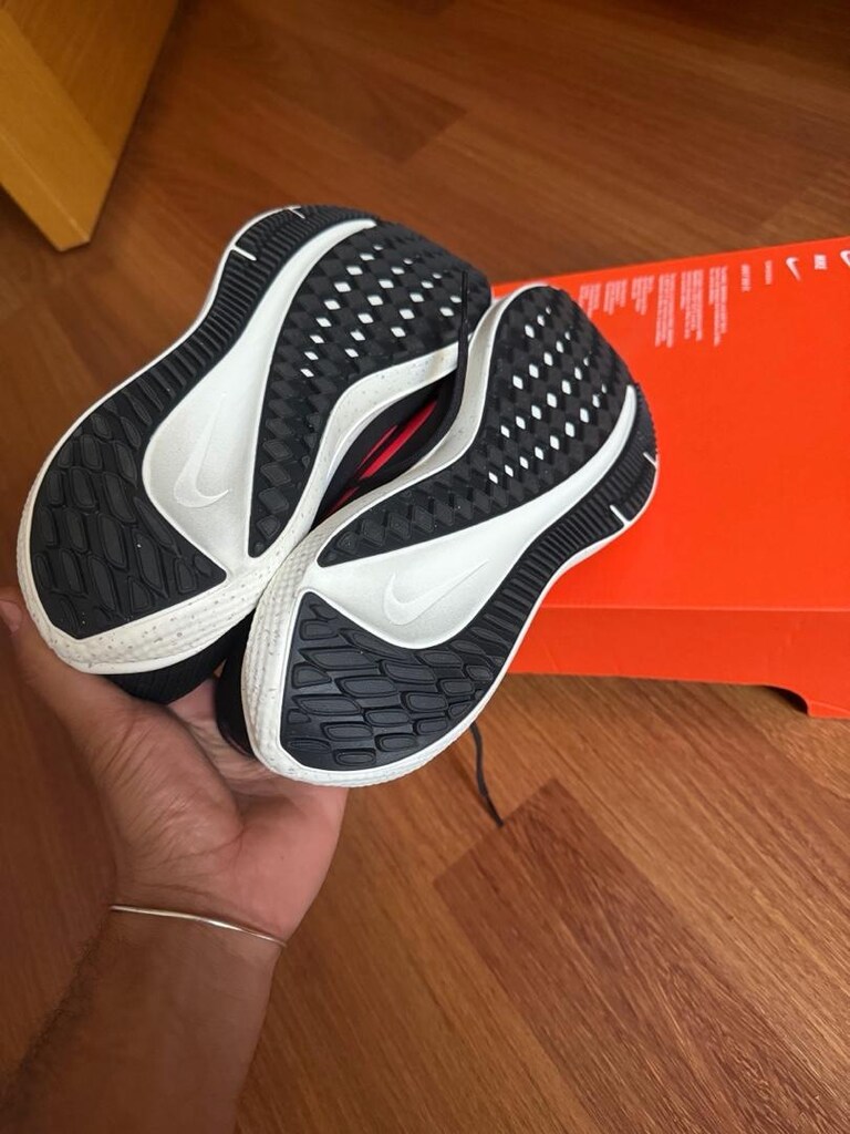 Nike Winflo 10 - 4